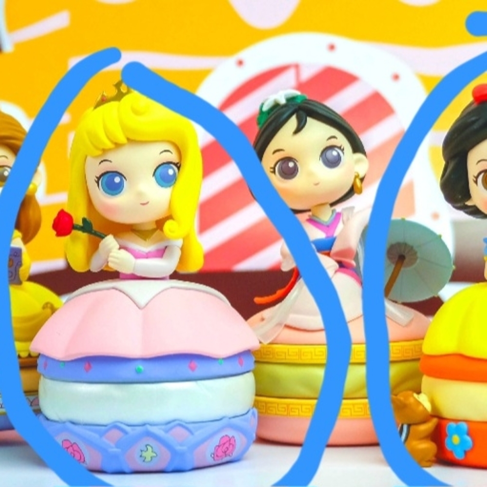 Princess Figurine Set - Multicolor